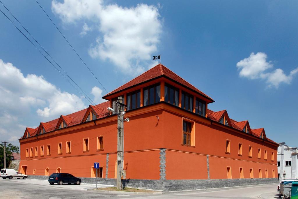 Hotel Majolika Modra Exterior foto