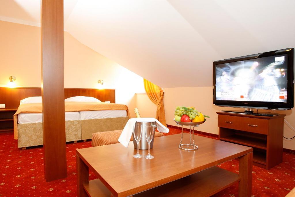 Hotel Majolika Modra Habitación foto